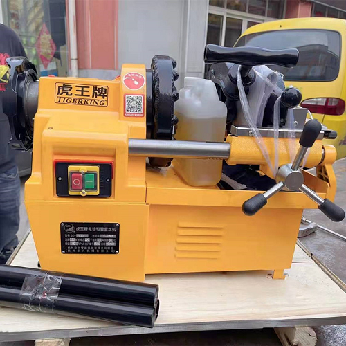 虎王套丝机