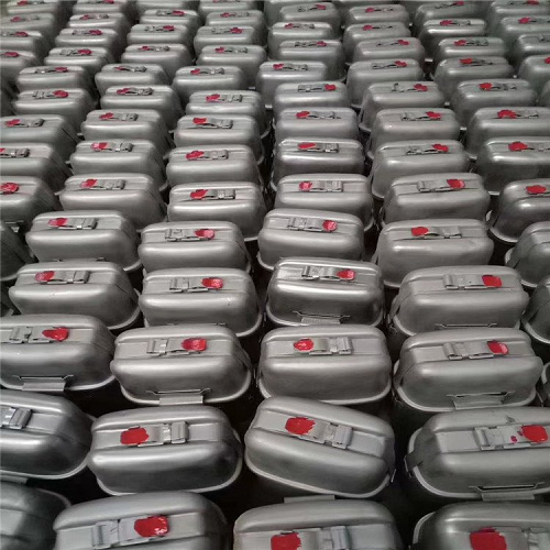 隔绝式化学氧自救器