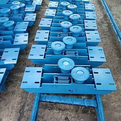 无极绳绞车主压绳轮组