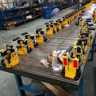 YQ-88A型液压起道器