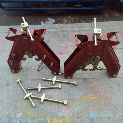 GDJ—Ⅰ型钢轨对轨架