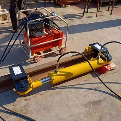 YLS-400Ⅱ型液压钢轨拉伸机