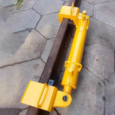 YLS-400Ⅱ型液压钢轨拉伸机