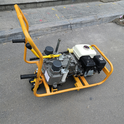 NLB-600型内燃双头螺栓扳手