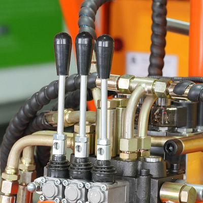 YD-22III型智能捣固机组