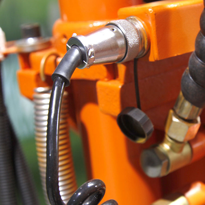 YD-22III型智能捣固机组