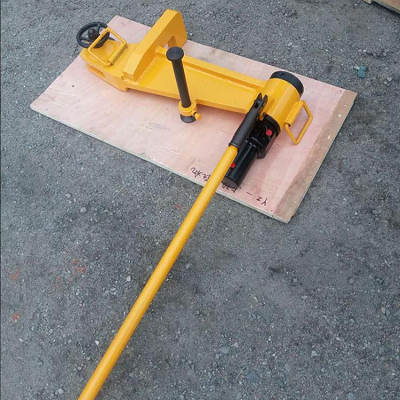 YZG-530型液压直轨器