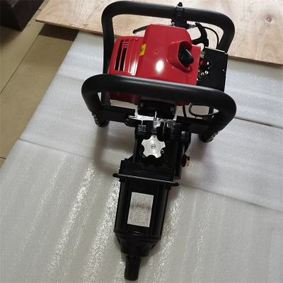 NB-550型内燃螺栓扳手