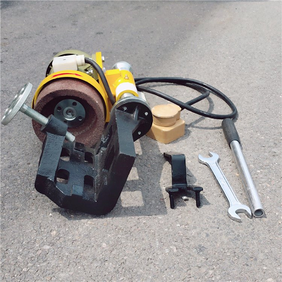 DM-1.1型电动钢轨端面打磨机