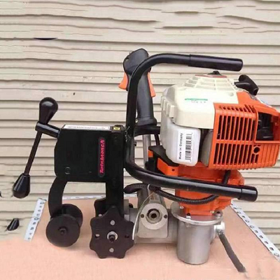 RD07型内燃钢轨钻孔机