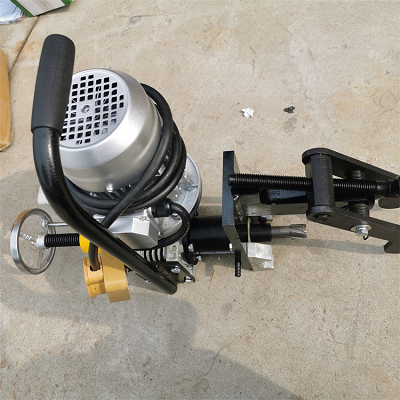 DZG-31型电动钢轨钻孔机