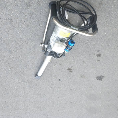 DDG-4.1型电动捣固镐