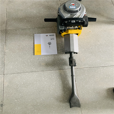 BH-23型内燃捣固镐